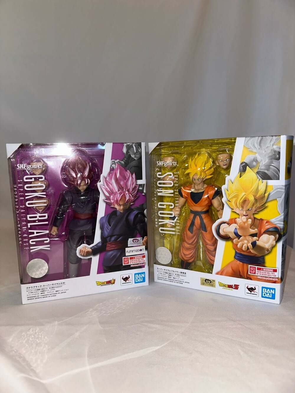 S.H.Figuarts Dragon Ball Super Goku Black & SS Full Power Son Goku Figure Set